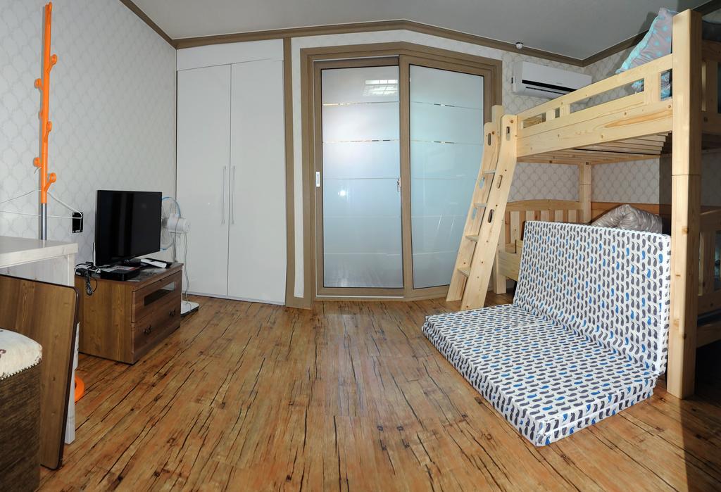 The 1St Andong Hostel Экстерьер фото